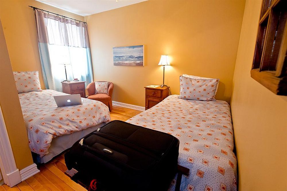Domaine Jolivent Hotel Lac-Brome Exterior photo
